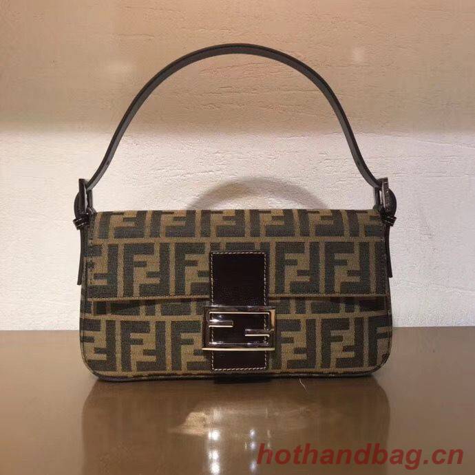 FENDI Vintage BAGUETTE Shoulder Bag 83018 Brown