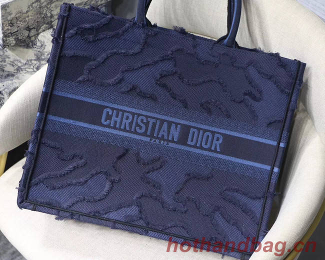 DIOR BLUE DIOR BOOK TOTE CAMOUFLAGE EMBROIDERED CANVAS BAG M1286