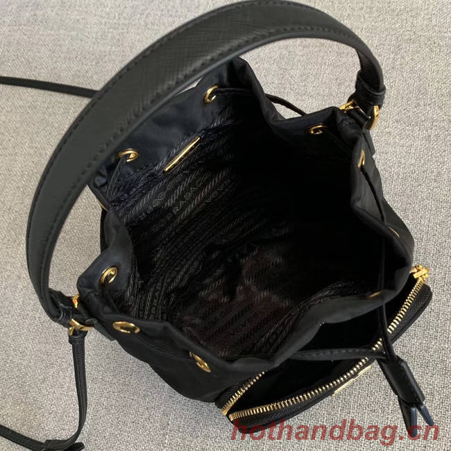 Prada Re-Edition nylon Tote bag 81166 black