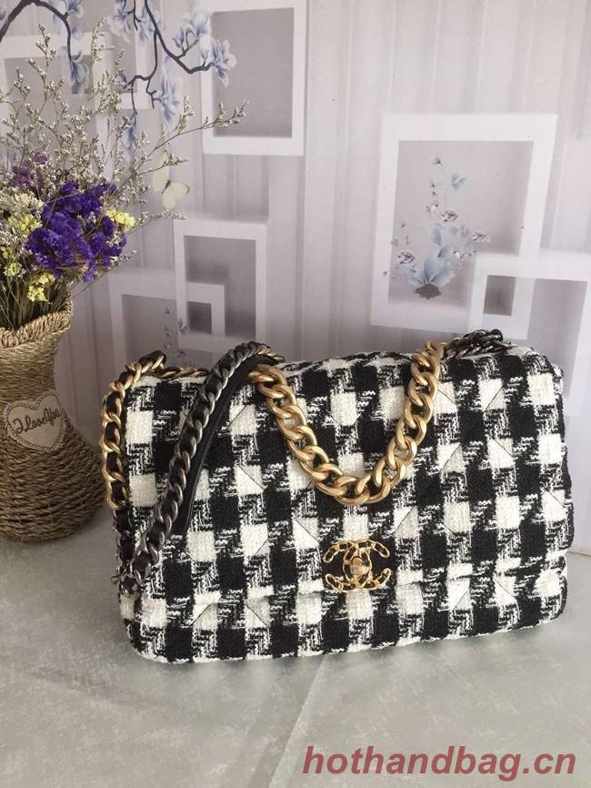 CHANEL 19 Flap Bag AS1162 black&white