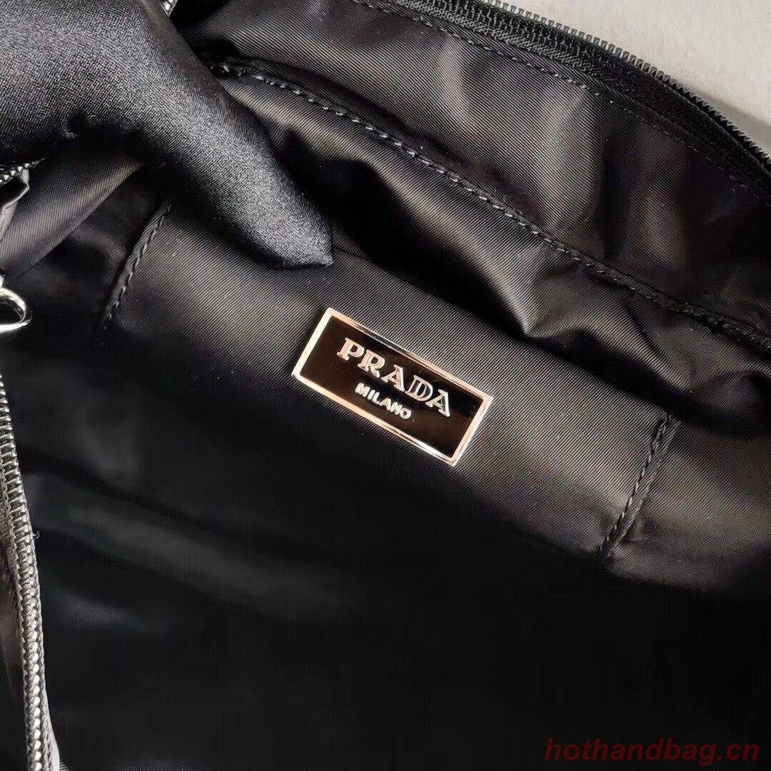 Prada Re-Edition nylon Tote bag 1BG321 black