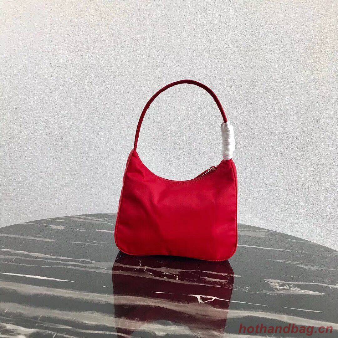 Prada Re-Edition nylon Tote bag MV519 red