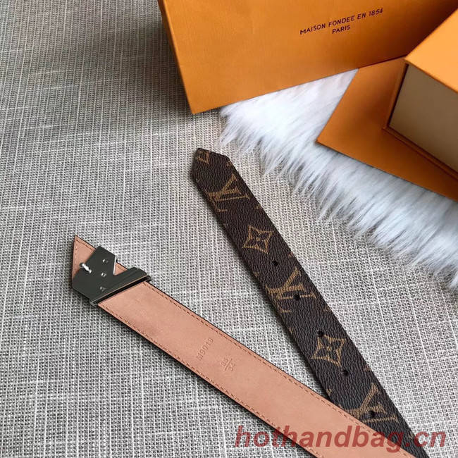 Louis Vuitton Leather Belt M0197W 30MM