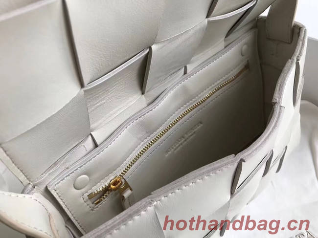 Bottega Veneta Sheepskin Weaving Original Leather 578004 Off White