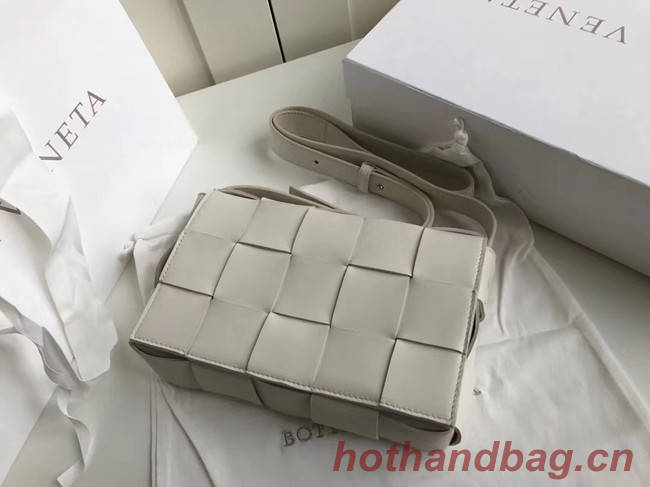 Bottega Veneta Sheepskin Weaving Original Leather 578004 Off White