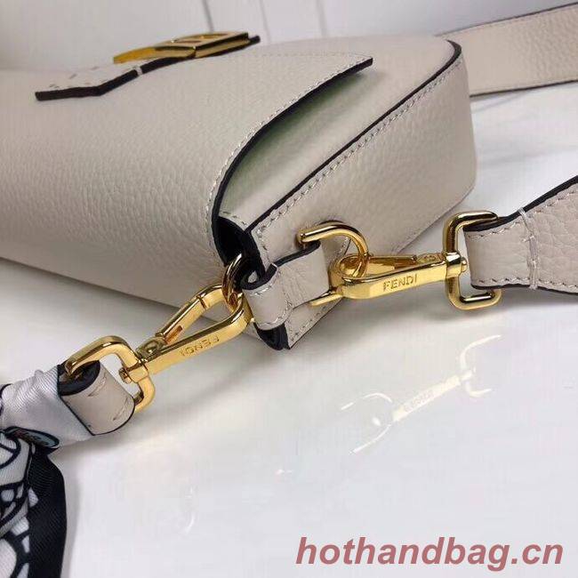 Fendi BAGUETTE leather bag F2466 beige