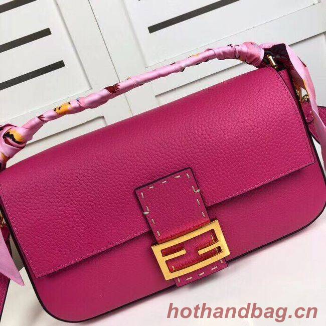 Fendi BAGUETTE leather bag F2466 rose