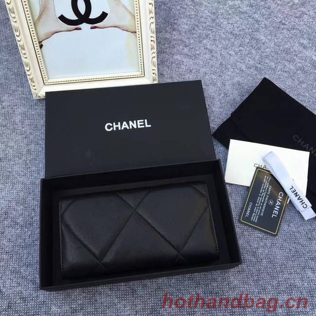 Chanel sheepskin & Gold-Tone Metal Wallet AP0955 black