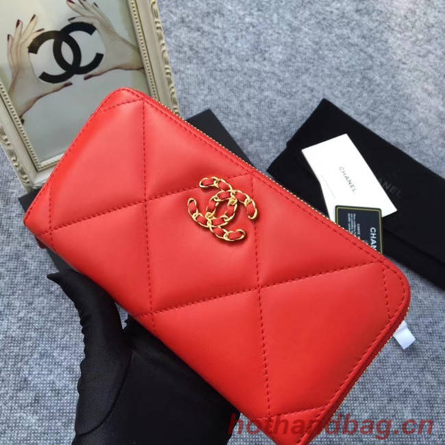 CHANEL 19 sheepskin & Gold-Tone Metal Wallet AP1063 red