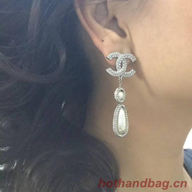 Chanel Earrings CE4760