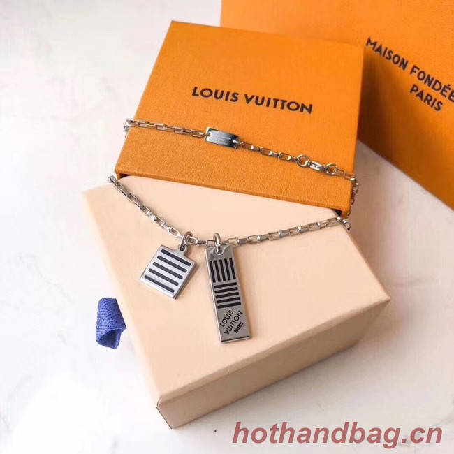 Louis Vuitton Necklace CE4808