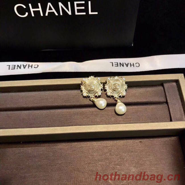 Chanel Earrings CE4820