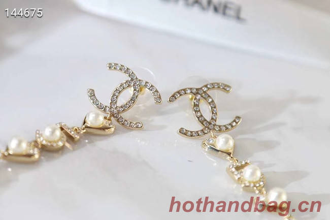 Chanel Earrings CE4846