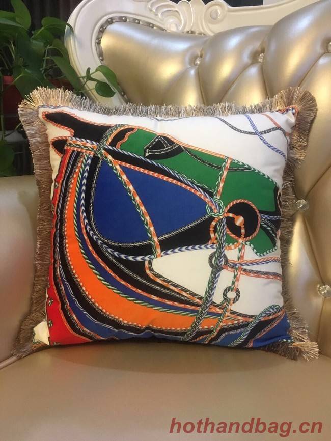 Hermes pillow H3695-1