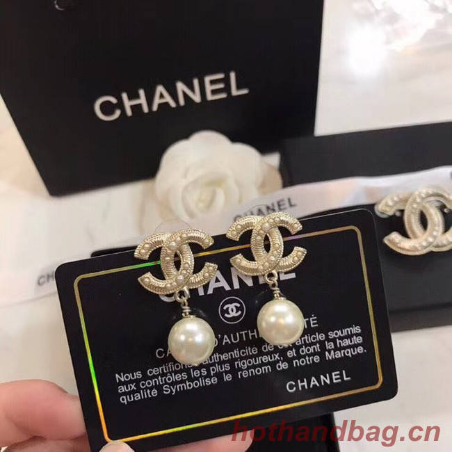 Chanel Earrings CE5104