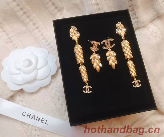 Chanel Earrings CE5112