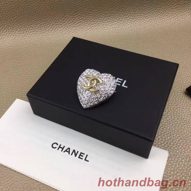 Chanel Brooch CE5202