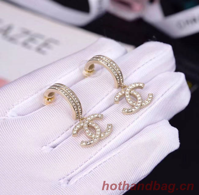 Chanel Earrings CE5226