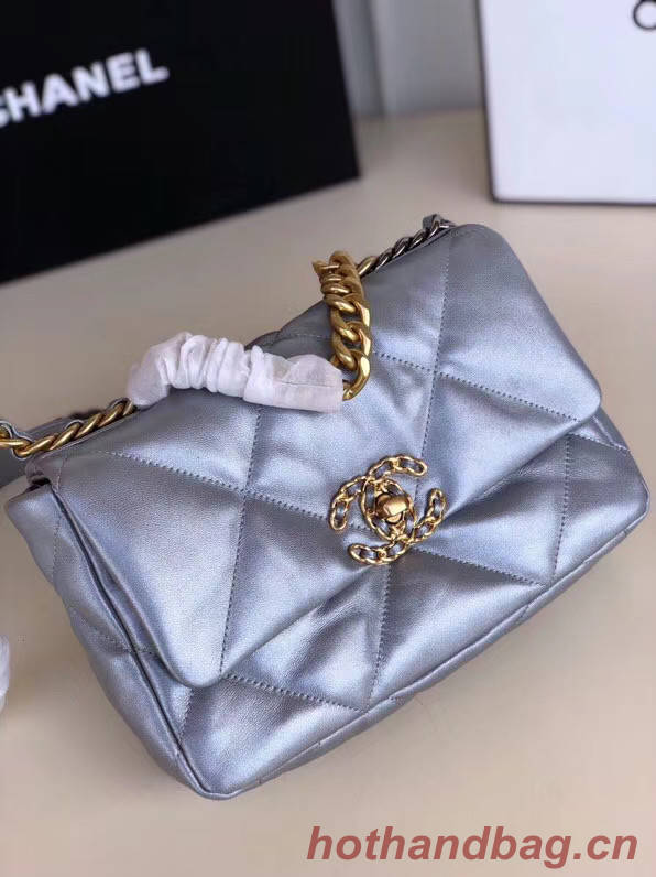 Chanel 19 flap bag AS1160 silver