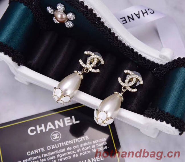 Chanel Earrings CE5405