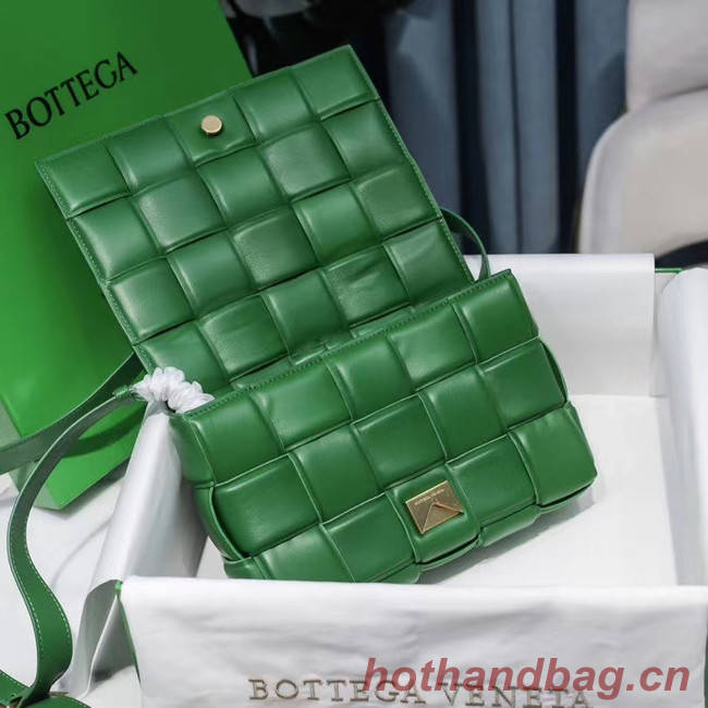 Bottega Veneta PADDED CASSETTE BAG 591970 green