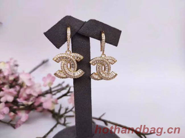 Chanel Earrings CE5486