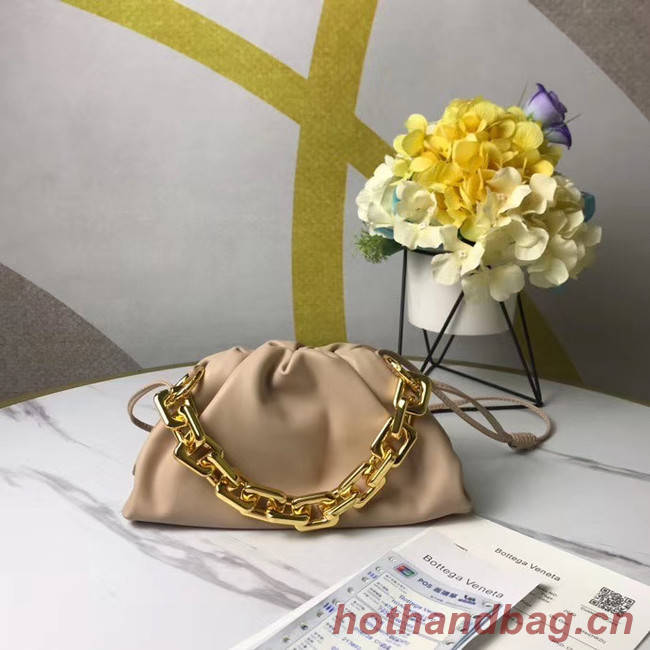 Bottega Veneta THE MINI CHAIN POUCH 620229 ALMOND