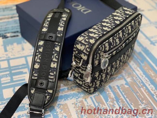 SAFARI MESSENGER BAG Grained Black Calfskin and Dior Oblique Jacquard 1SFPO101