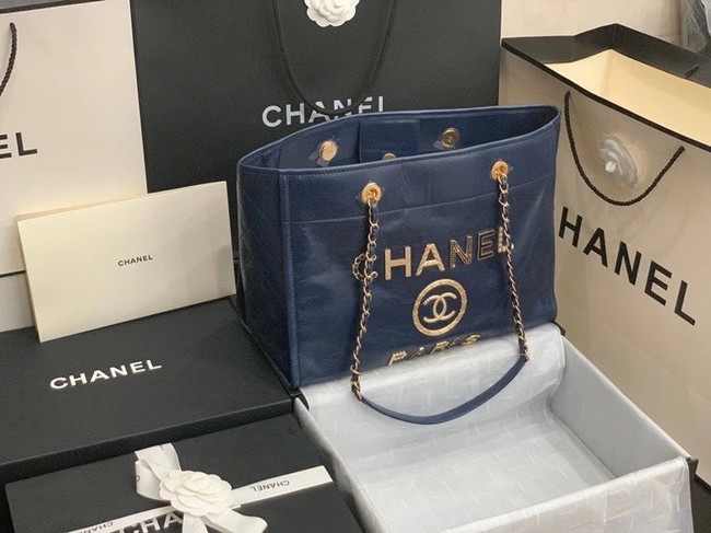 Chanel shopping bag A67001 Royal Blue