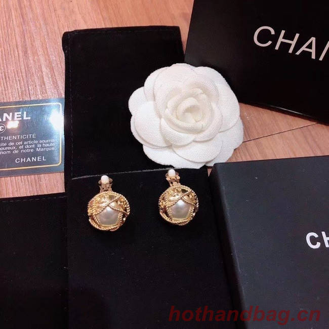 Chanel Earrings CE5716