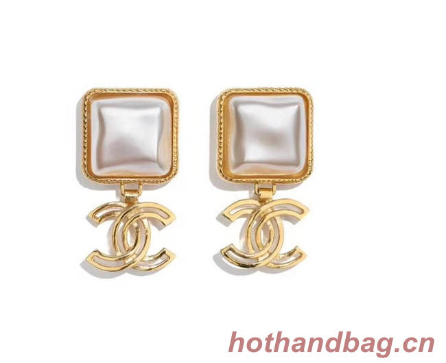 Chanel Earrings CE5720