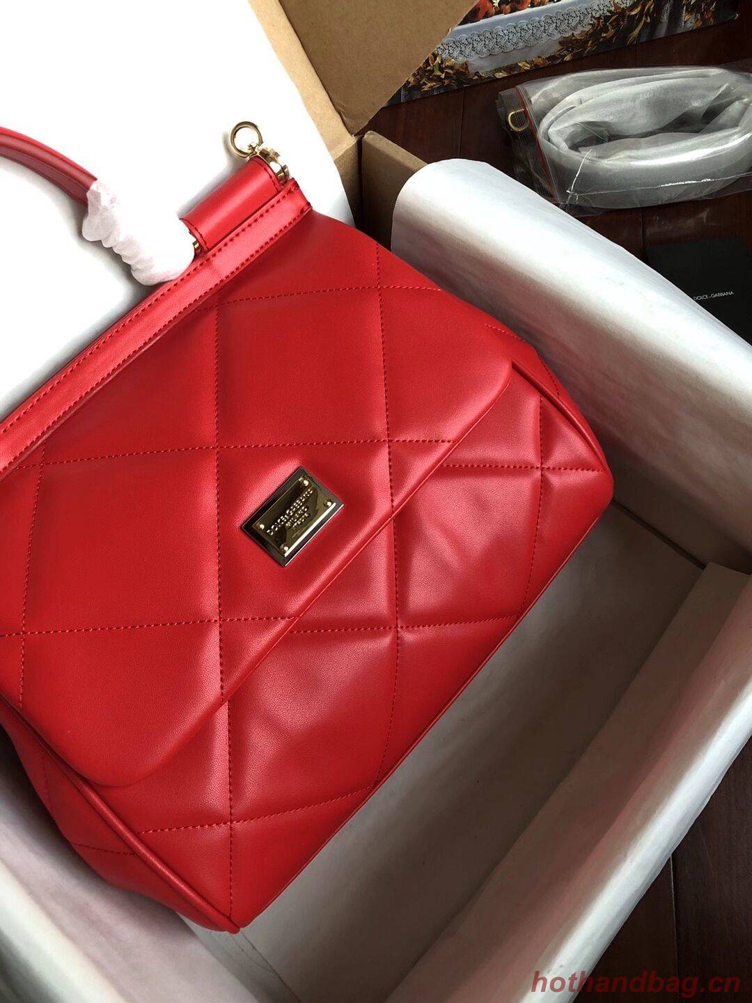 Dolce & Gabbana Origianl Leather 4198 red