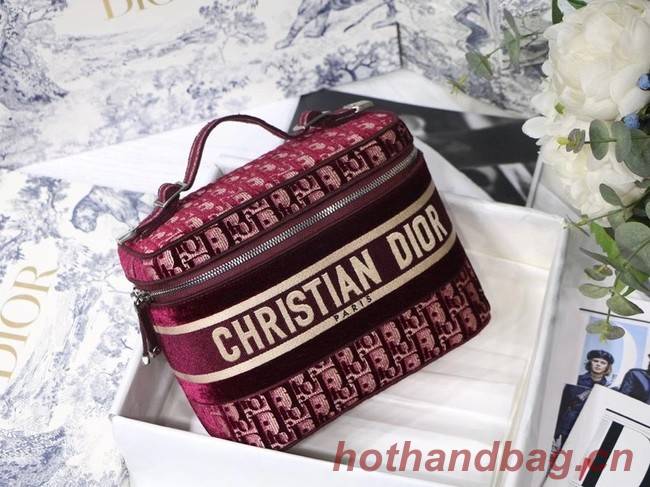 Dior Oblique Embroidered Velvet DIORTRAVEL VANITY CASE S5480 Burgundy