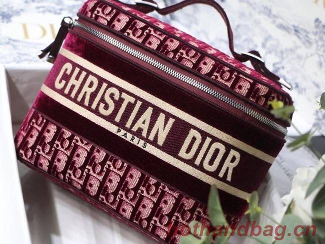 Dior Oblique Embroidered Velvet DIORTRAVEL VANITY CASE S5480 Burgundy