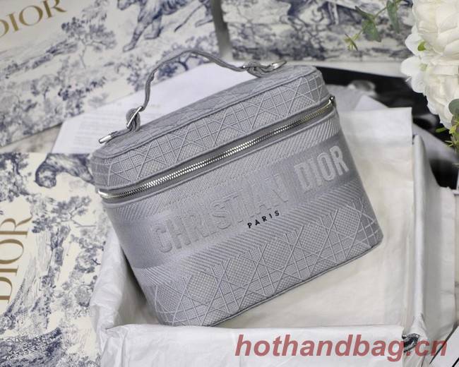 Dior Oblique Embroidered DIORTRAVEL VANITY CASE S5480  grey