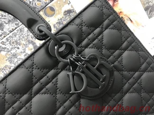 LARGE LADY DIOR BAG Black Ultramatte Cannage Calfskin M0566SL