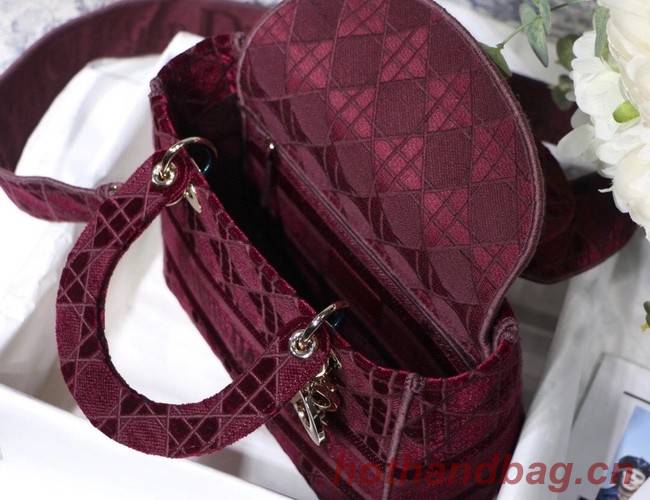 MEDIUM LADY D-LITE BAG Burgundy Cannage Embroidered Velvet M0565OW