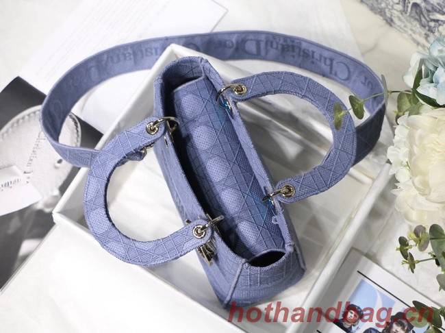 MEDIUM LADY D-LITE BAG Denim Blue Cannage Embroidery M0565OR