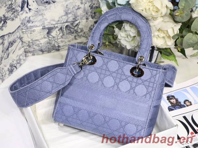 MEDIUM LADY D-LITE BAG Denim Blue Cannage Embroidery M0565OR