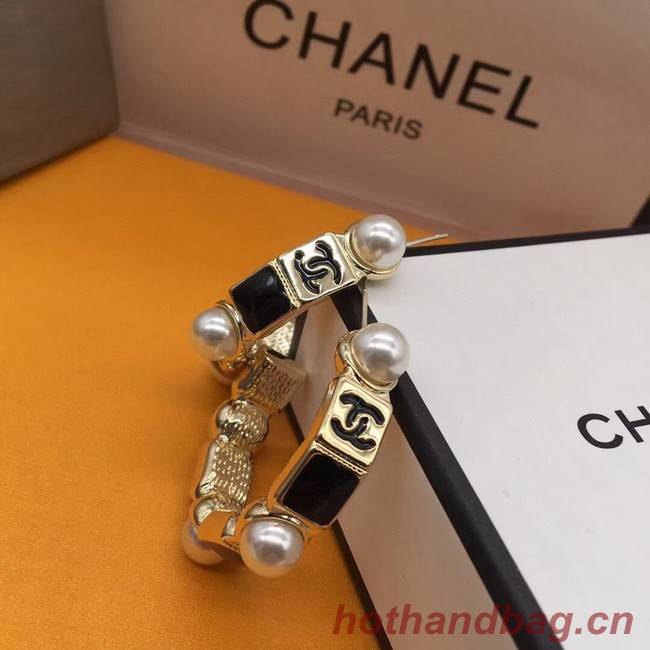 Chanel Earrings CE5945