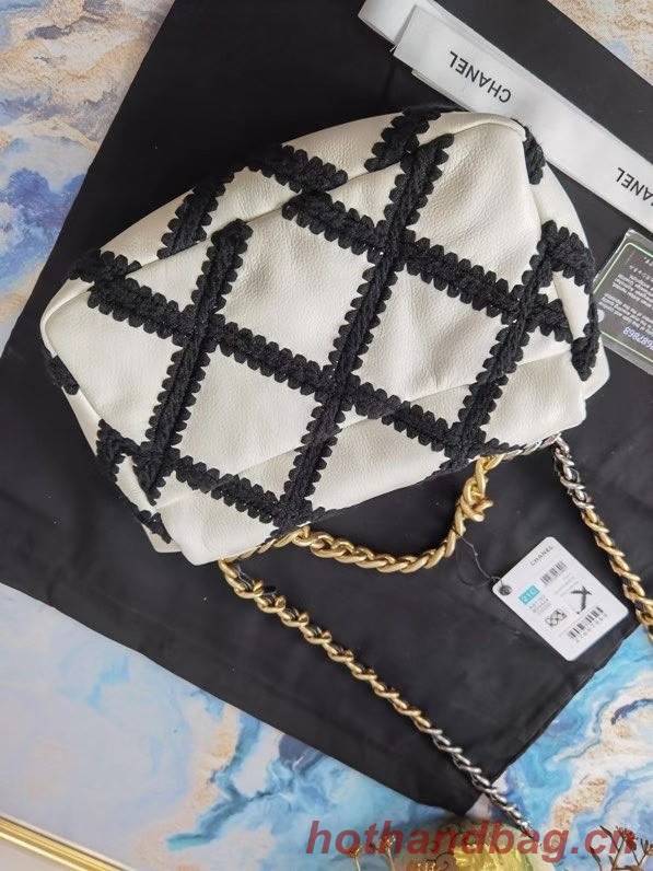 chanel 19 flap bag AS1160 White & Black