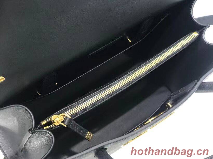 DIOR LARGE ST HONORE TOTE Grained Calfskin M9306UBAE black