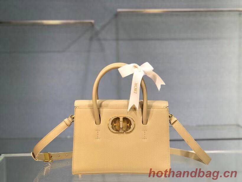 DIOR MEDIUM ST HONORE TOTE Grained Calfskin M9321UMBA Beige