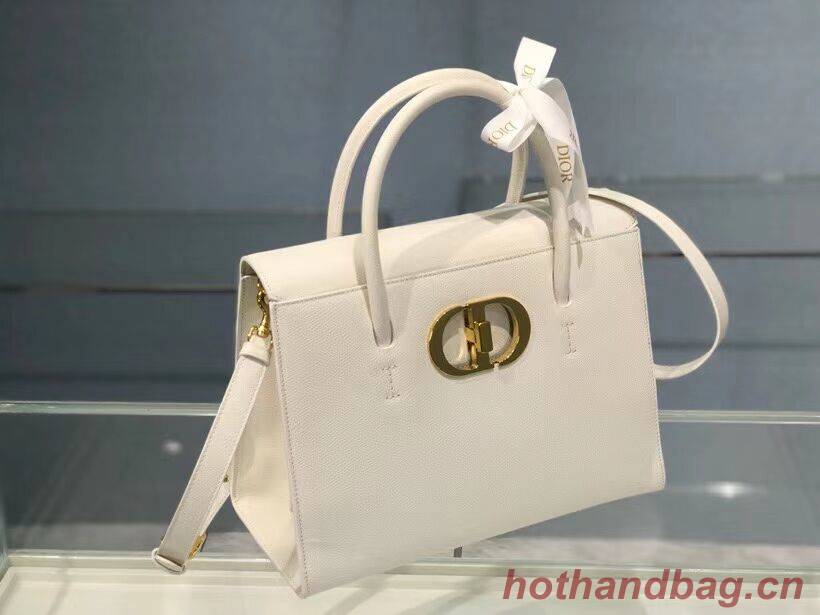 DIOR LARGE ST HONORE TOTE Grained Calfskin M9306UBAE WHITE