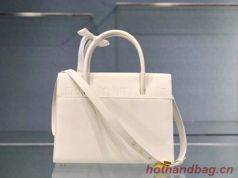 DIOR LARGE ST HONORE TOTE Grained Calfskin M9306UBAE WHITE