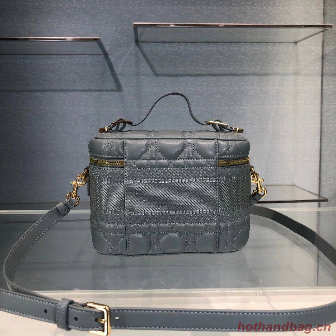 DIOR SMALL DIORTRAVEL VANITY CASE Cannage Lambskin S5488U Gray