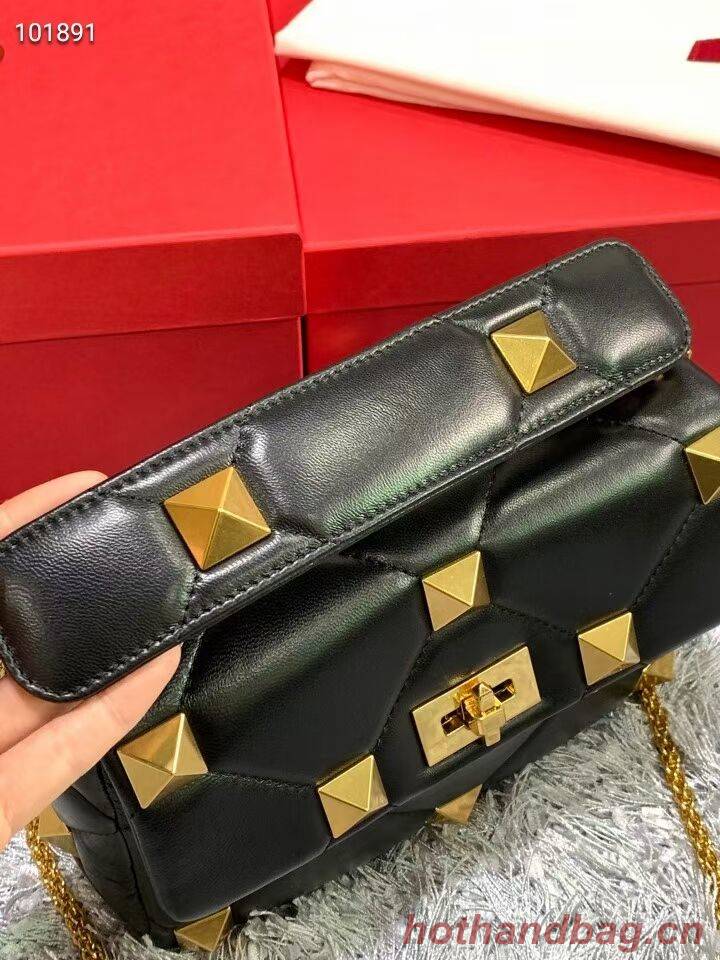 Valentino mini Garavani Roman Stud V2061 black