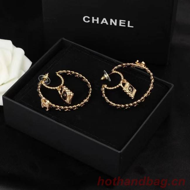 Chanel Earrings CE6009