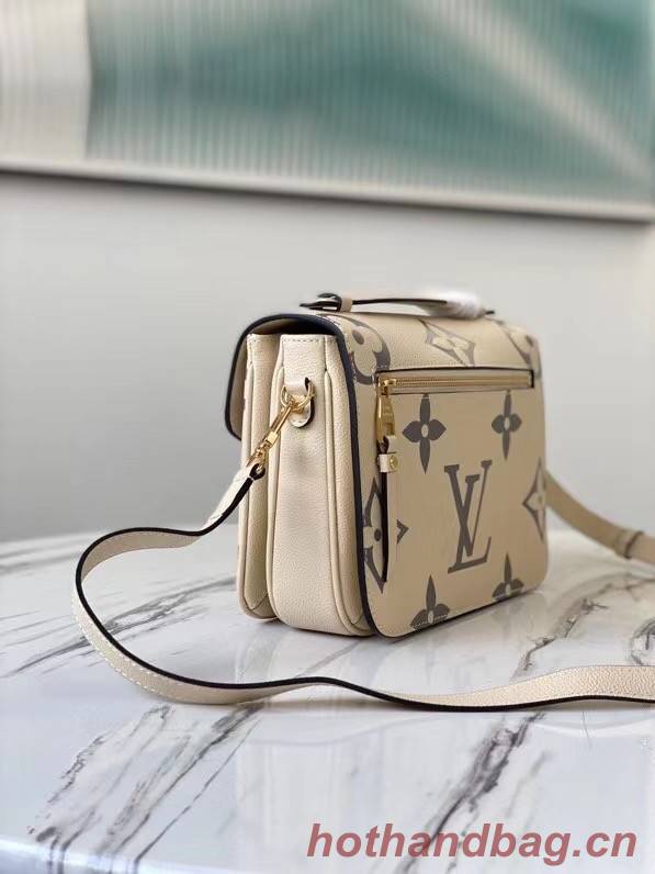 Louis Vuitton POCHETTE METIS - EXCLUSIVELY ONLINE M45596