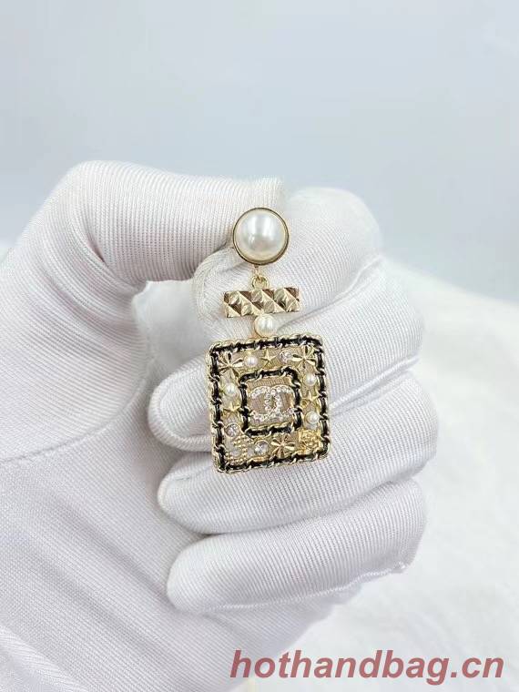 Chanel Earrings CE6038